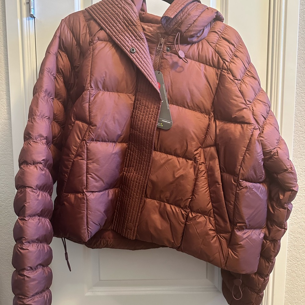 Nike Women's Brown Puffer Jacket BNWT - Picture 5 of 13
